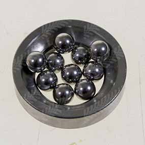 24/529-3 - Bearing &oslash; 41 x 49.3 x 9.6mm for Ford tractor models (E1ADKN3556)