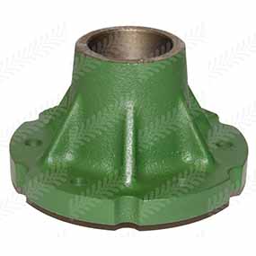 26/450-200 - Front wheel hub for John Deere 20 / 30 / 40 / 50 series (JD47076 / R47076)