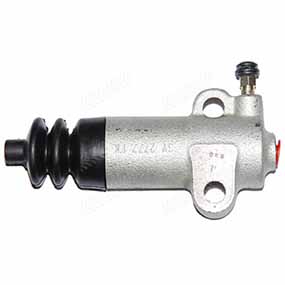 37/Z70112714 - Clutch slave cylinder for Zetor UR I and Zetor UR II series models (62452704 / 70112714)