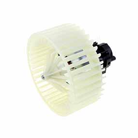 82/9202-641 - Fan - right - suitable for Deutz / Hurlimann / Lamborghini / Same models (090000353)
